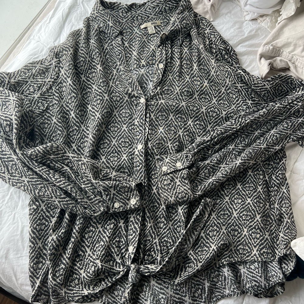 Amuse society button up and tie blouse